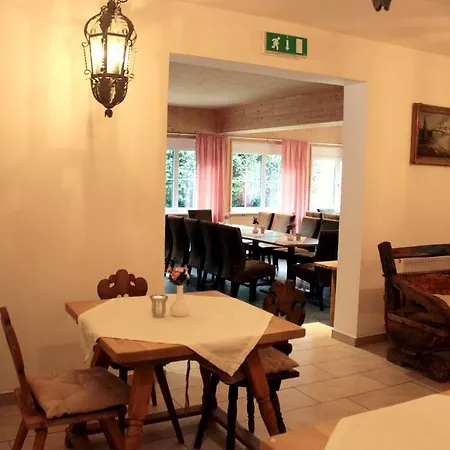 Penzion Landgasthof Fuerstenbrunn 3*
