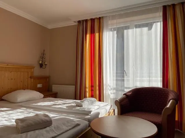 Landgasthof Fuerstenbrunn Penzion Grödig