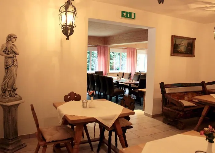 Penzion Landgasthof Fuerstenbrunn 3*